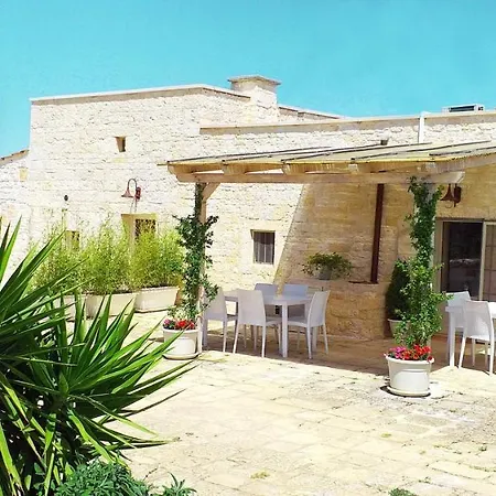 Trulli Sciummo Relais Nocleg ze śniadaniem 4*