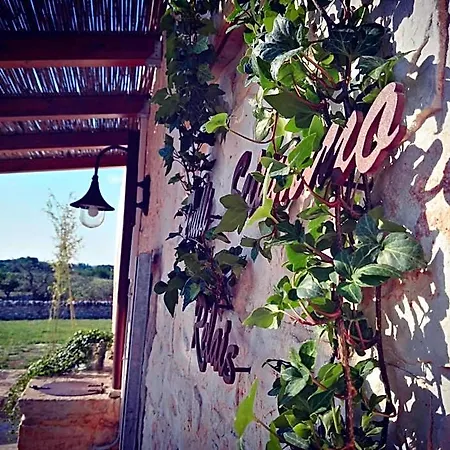 Trulli Sciummo Relais Bed & Breakfast