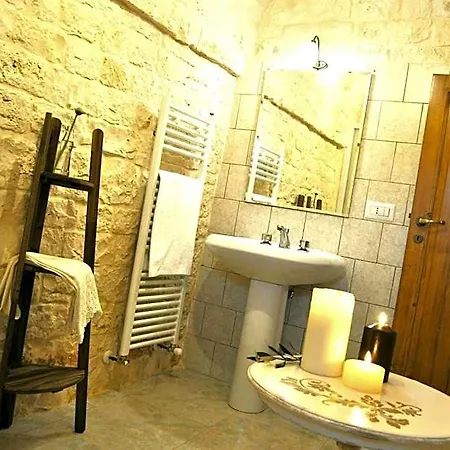 Trulli Sciummo Relais 住宿加早餐酒店 4*